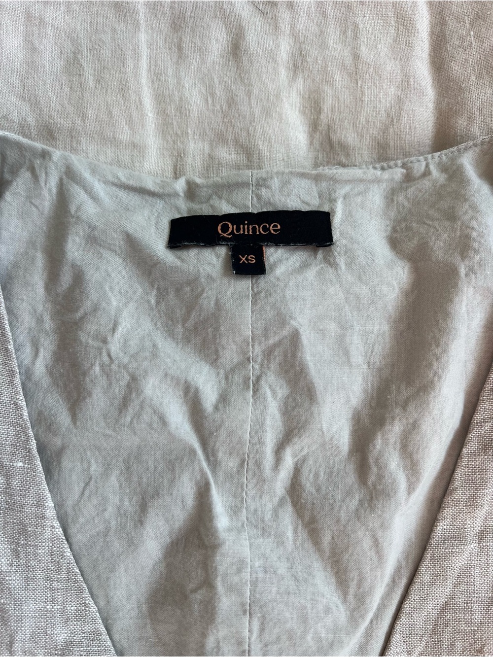 Quince Linen Vest - Picture 2 of 3